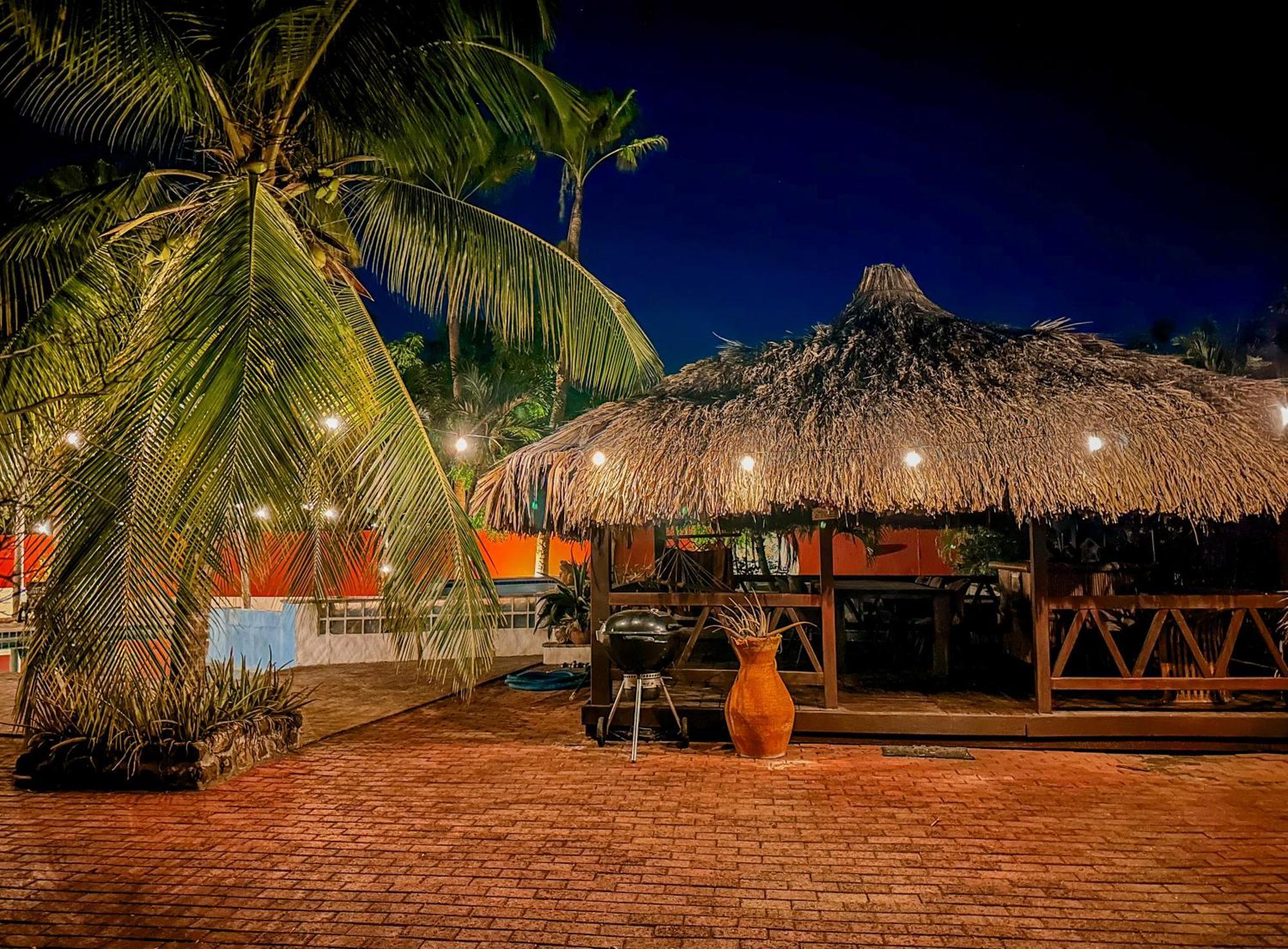 Woodstock Palmresort Curacao วิลเลมสตัด ภายนอก รูปภาพ